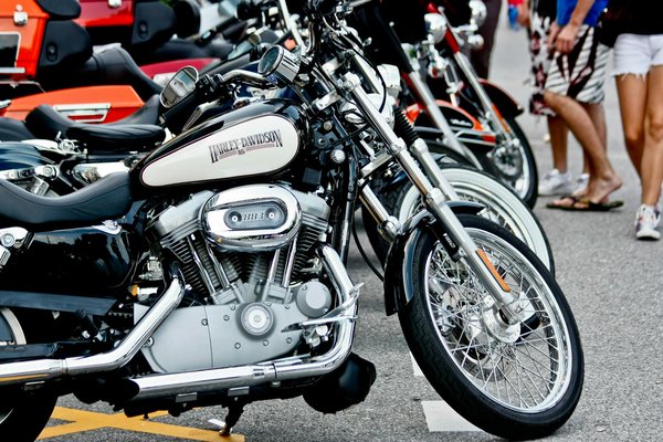 Les meilleures routes pour faire de la moto en Triumph